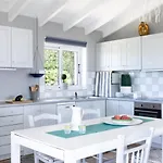 Juniper House * Vlachopoulátika